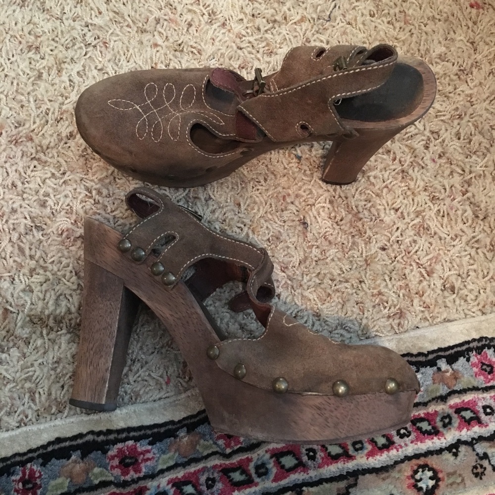 Vintage Michael Kors clog heals
